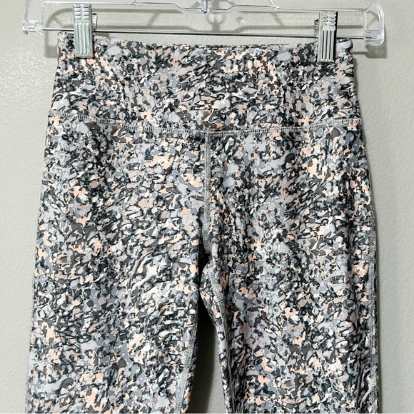 Sweaty Betty All Day Contour 7/8 Length Athletic Leggings Grey Pebble Print XXS - Picture 5 of 12
